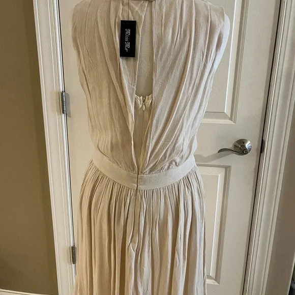 Miss Me Cream mini dress- NWT size Large - Picture 2 of 10